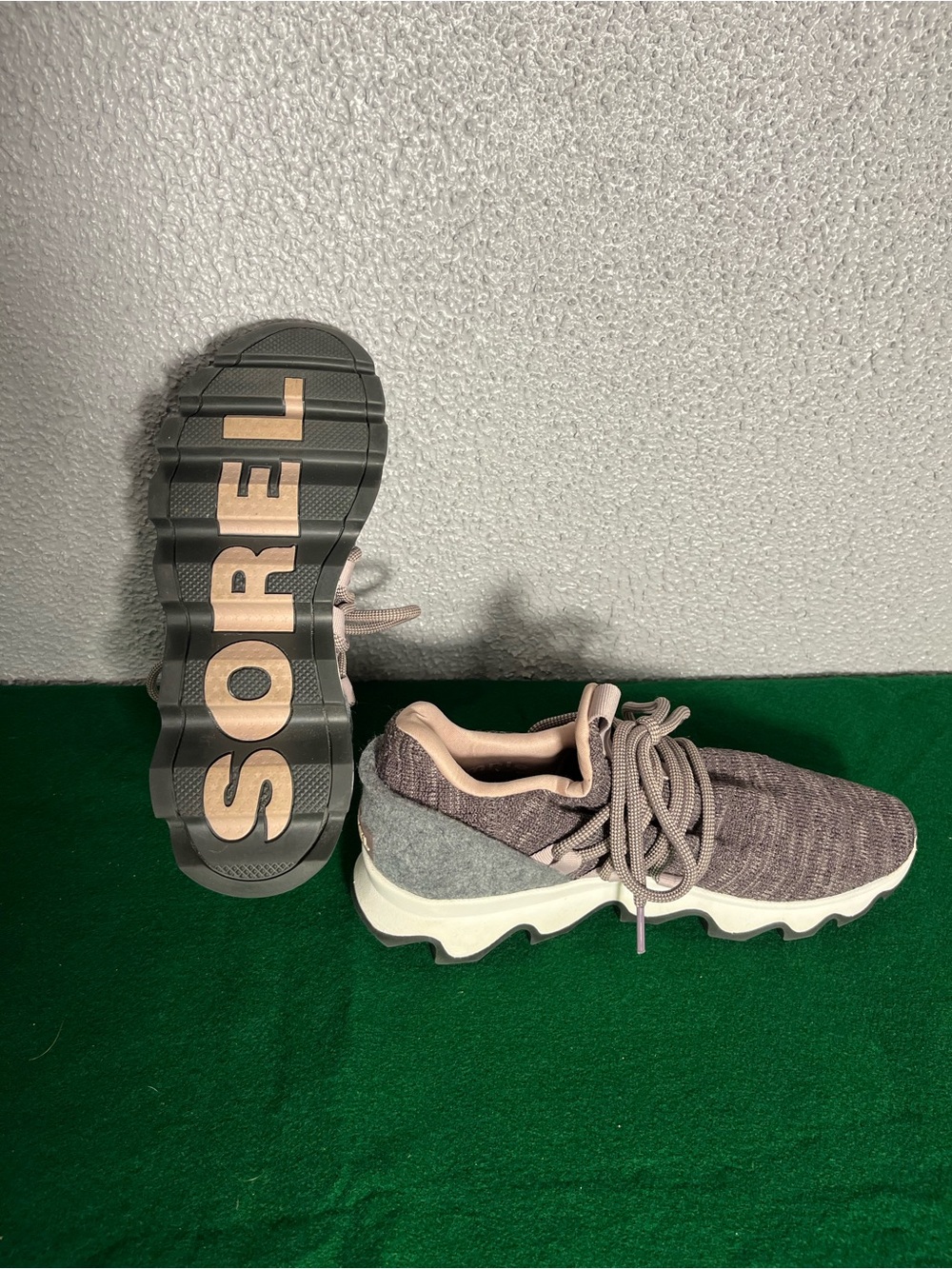 SOREL Kinetic Lace Sneaker Sz 7 - Picture 6 of 11